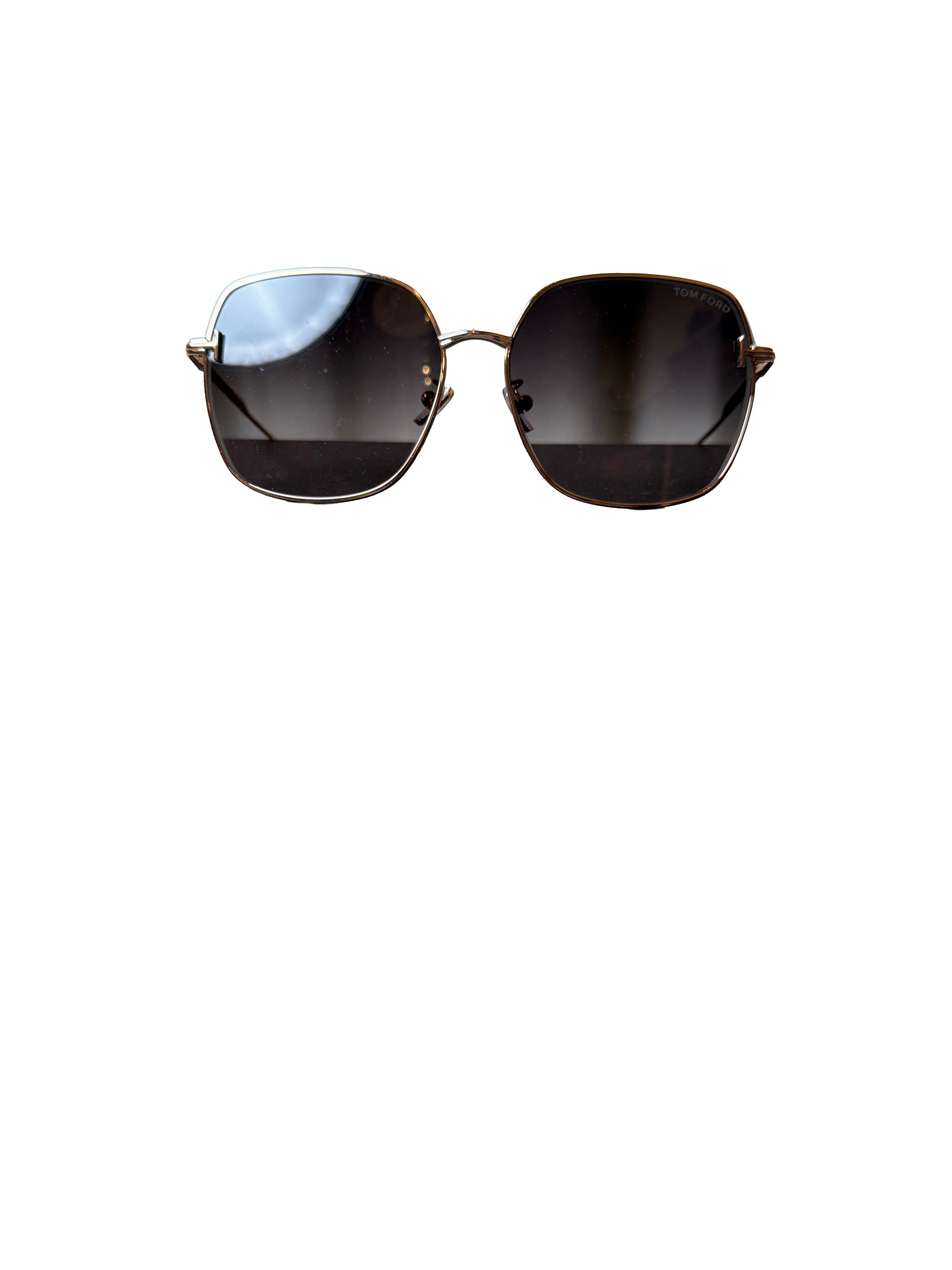 Tom Ford Women S Square Sunglasses Model Ft1250 K In A Shiny Rose Gold Or Gold Finish With Smoke Gradient Lenses